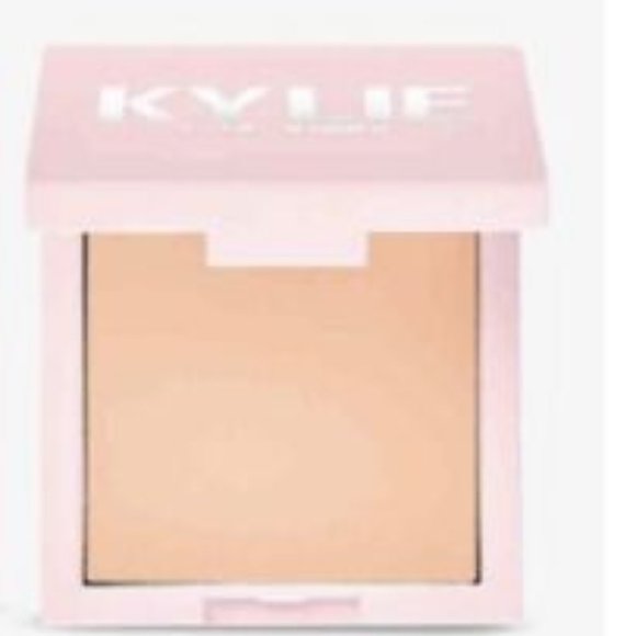 KYLIE COSMETICS Pressed Blush Powder 725 YOU’RE PERFECT - Picture 3 of 9